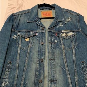 Vandal-a OG/Levi’s Jean jacket